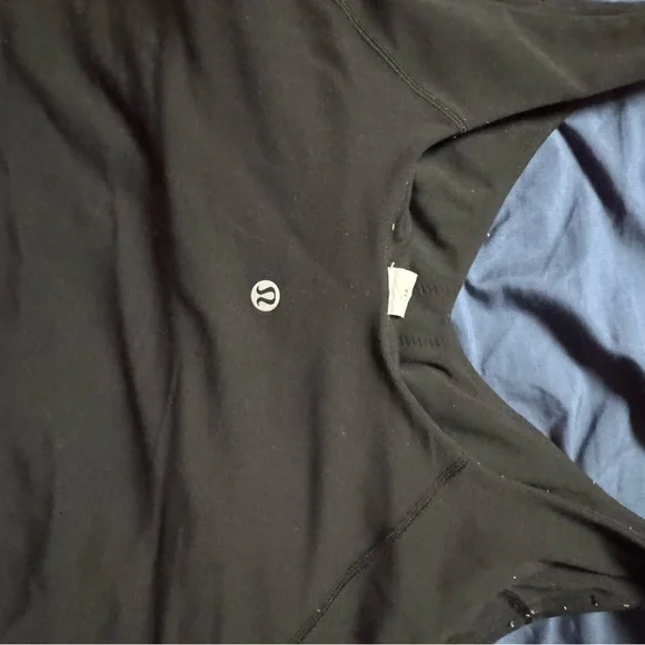 Lululemon align cropped tank. C/D cup - Picture 4 of 5